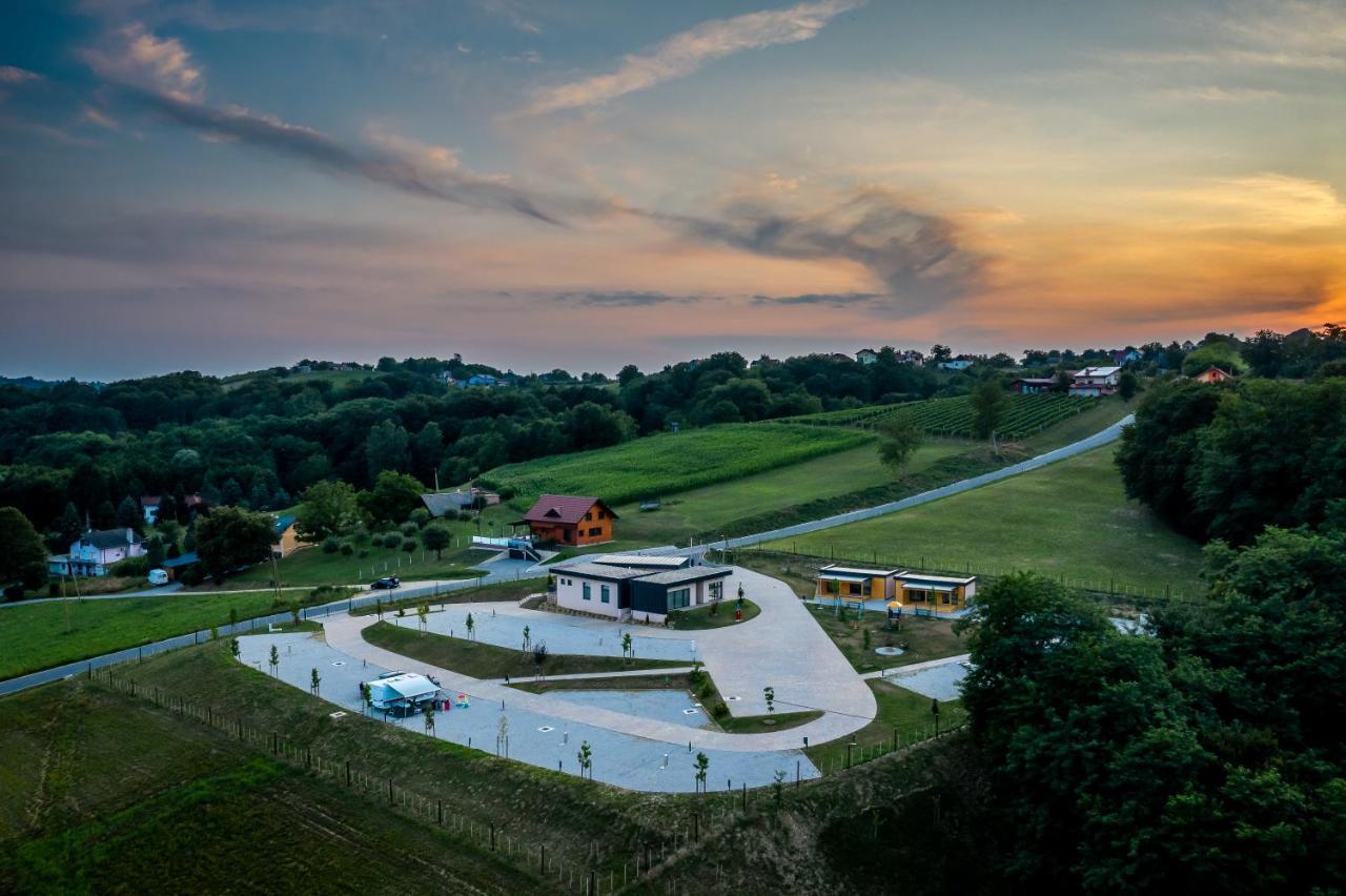 Hotel Wine Camp Hazic Sveti Martin Na Muri Exteriér fotografie